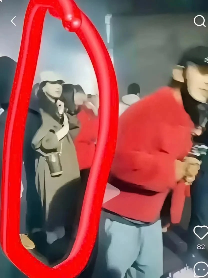 Hình ảnh được cho là Huỳnh Hiểu Minh và Diệp Kha cùng nhau đón năm mới. Ảnh: Weibo.